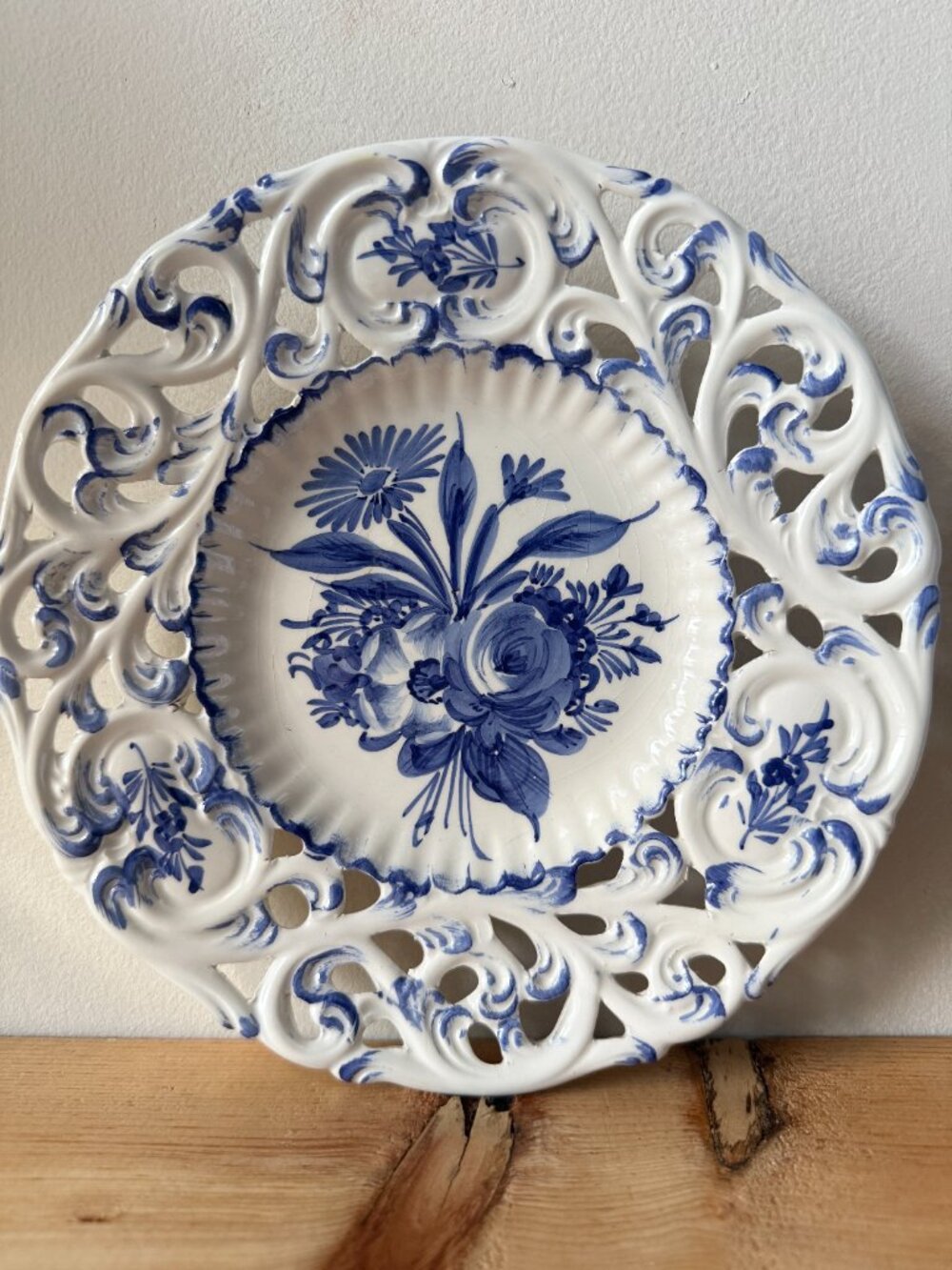 Vintage Italian Blue White Reticulated Plate | 8.5" Hand Painted Floral Decor - Picture 2 of 7